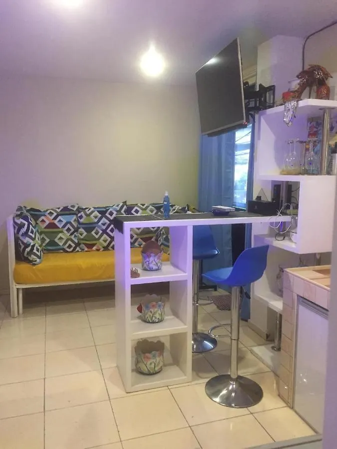 Arcobaleno Apartment Manila